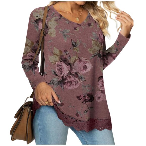 NETSMILE WOMEN'S TUNIC TOP WITH LACE HEM - Picture 3 of 4